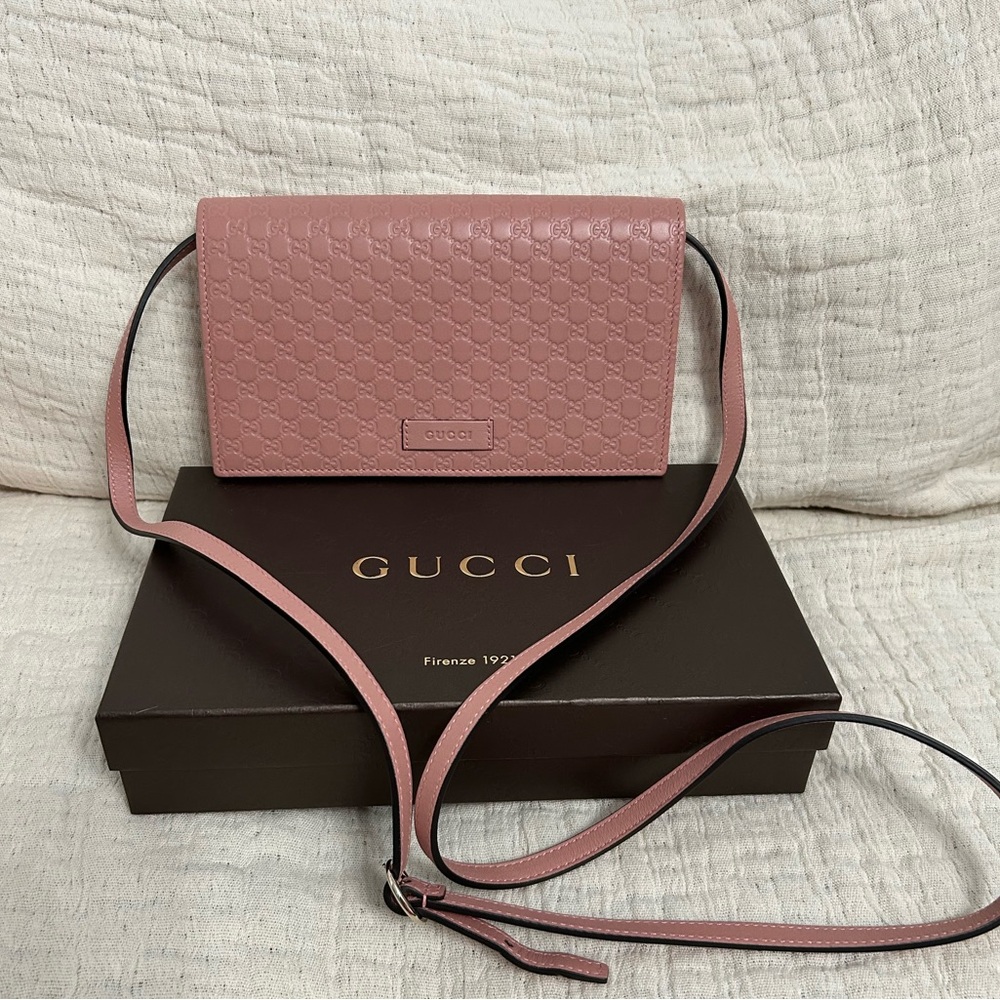 Gucci Pink Leather Crossbody Bag